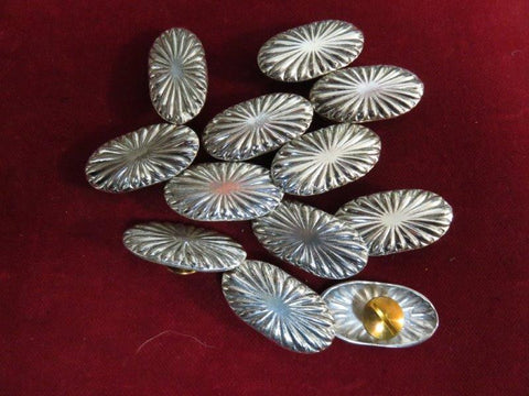 Conchos: Sterling Oval Fluted.